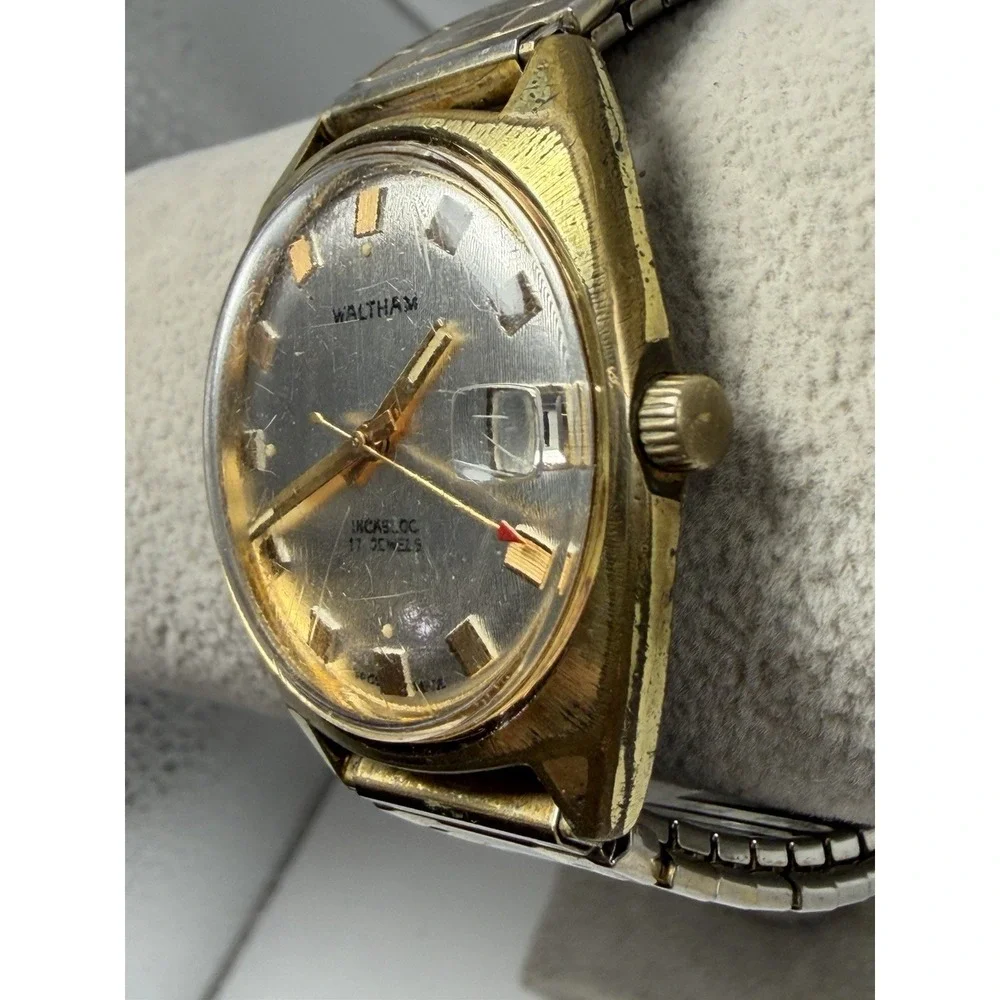 Waltham Bad Time Mens Manual Wind Watch 34MM 7